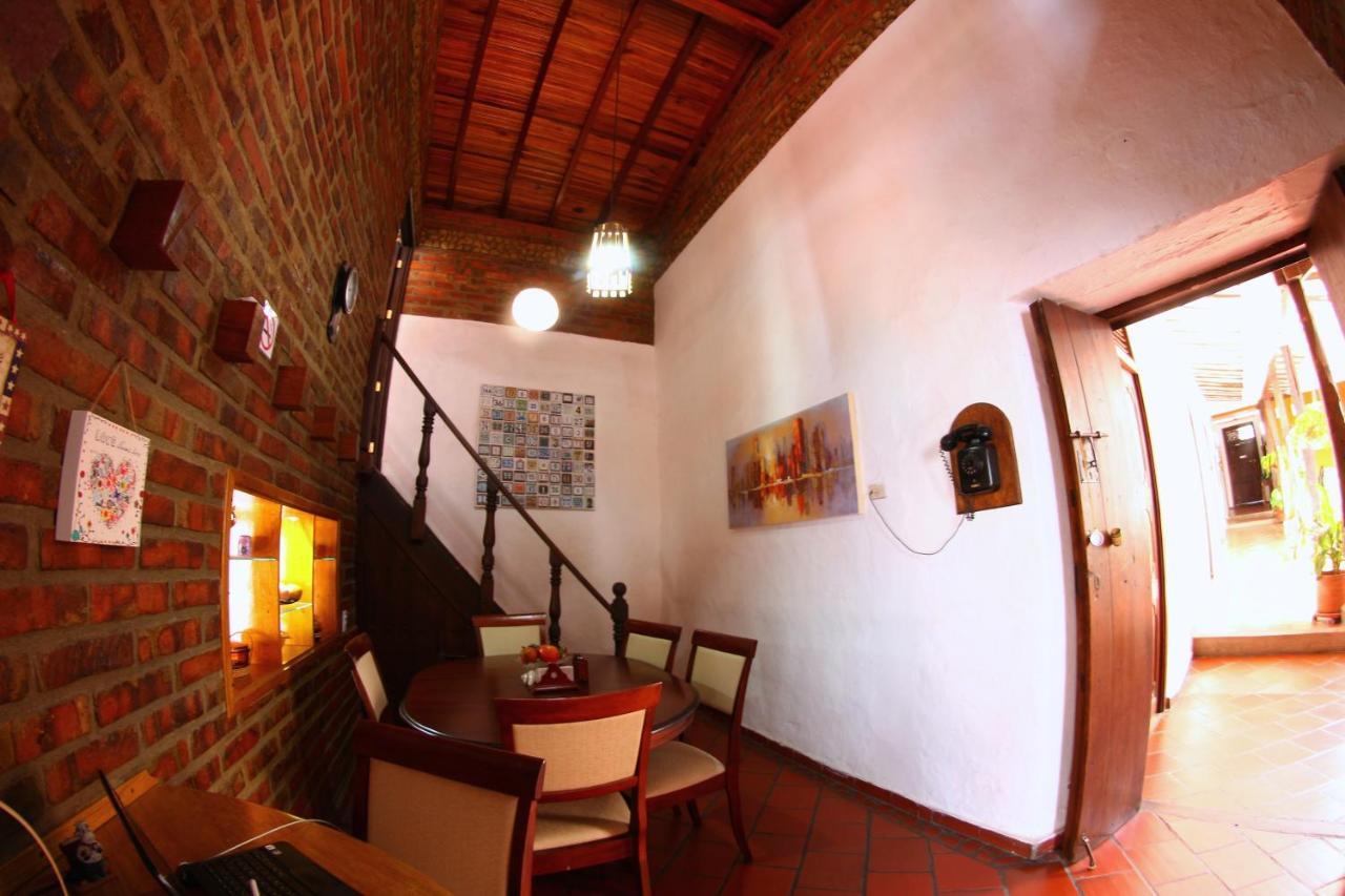 Real Dream Hostel ซานกิล ภายนอก รูปภาพ