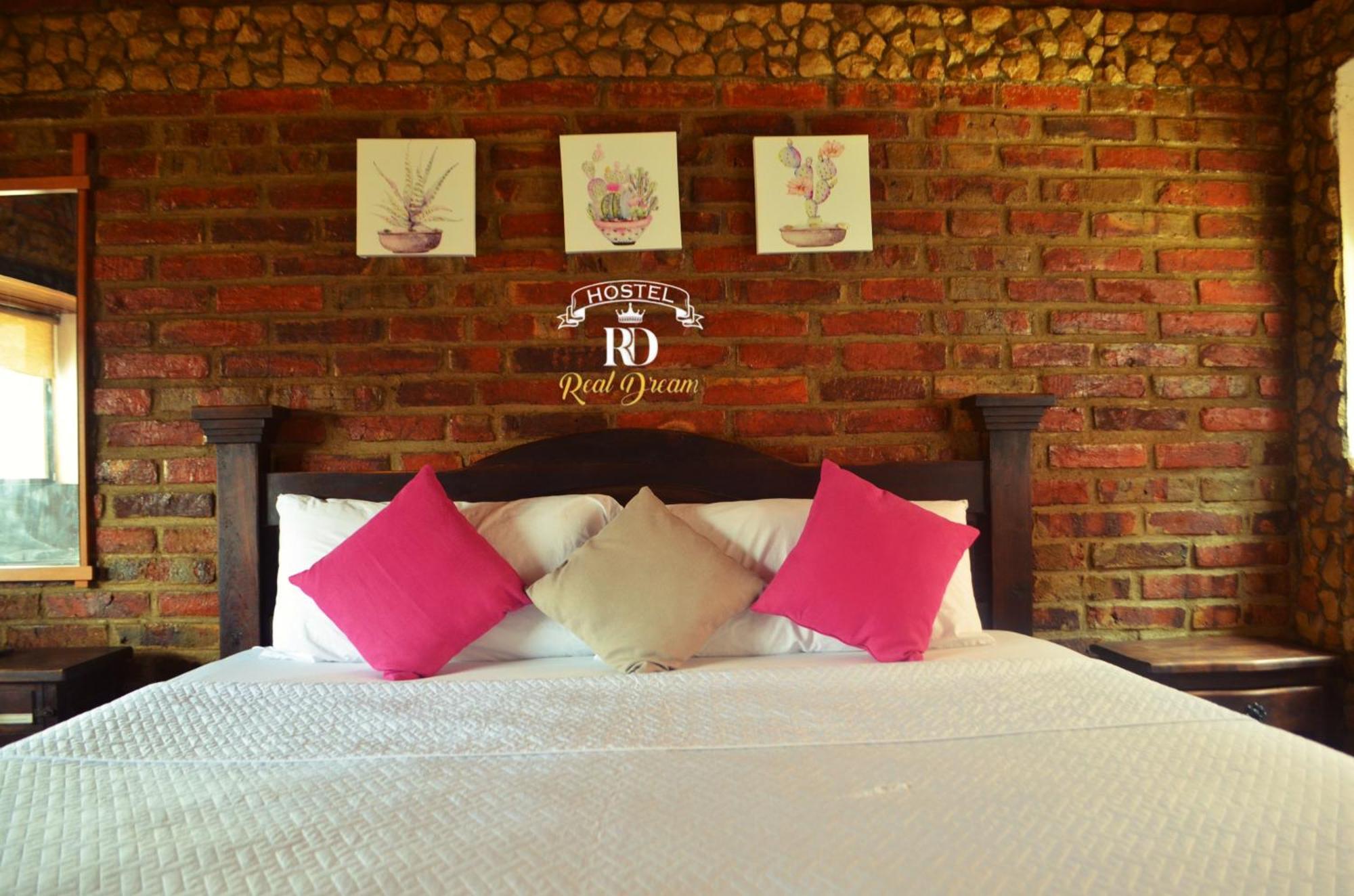 Real Dream Hostel ซานกิล ภายนอก รูปภาพ