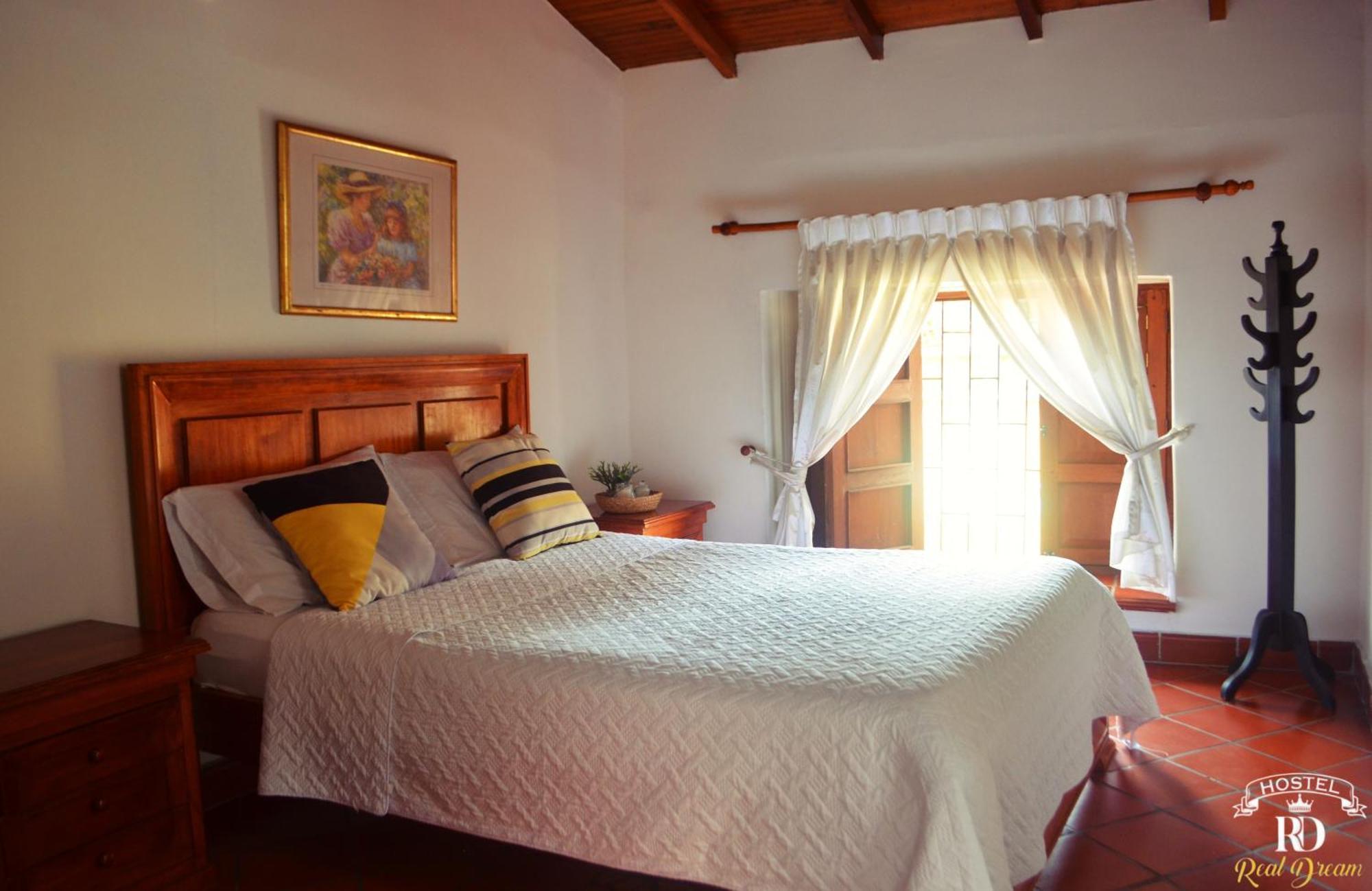 Real Dream Hostel ซานกิล ภายนอก รูปภาพ