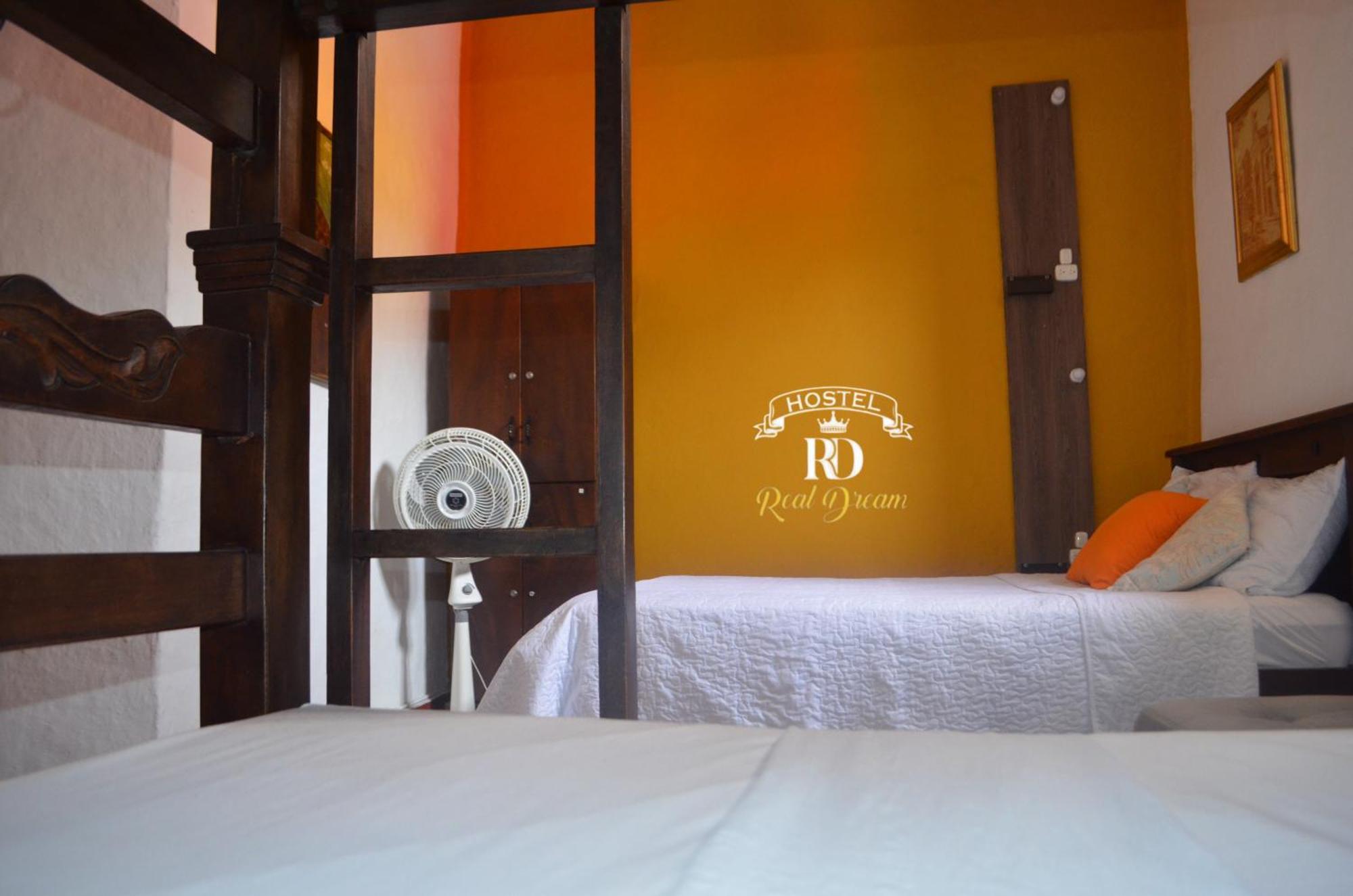 Real Dream Hostel ซานกิล ภายนอก รูปภาพ